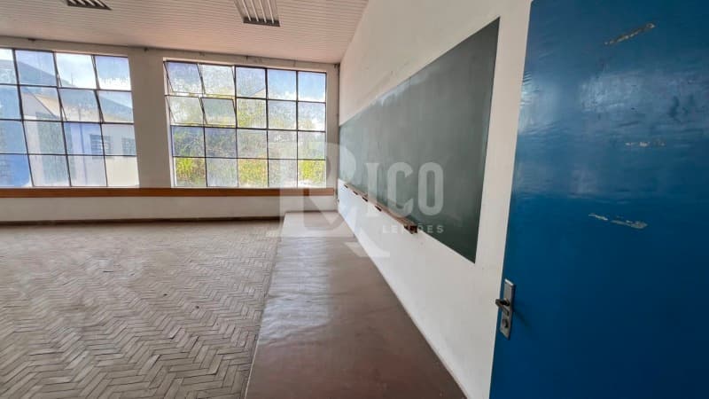 Foto 9 de 108: Terreno em leilão em Taubaté - SP — LOTE 001 UNITAU - Universidade Taubaté
