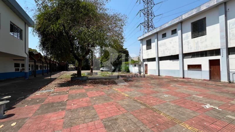 Foto 23 de 108: Terreno em leilão em Taubaté - SP — LOTE 001 UNITAU - Universidade Taubaté