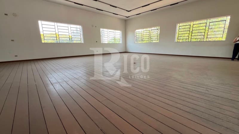 Foto 41 de 108: Terreno em leilão em Taubaté - SP — LOTE 001 UNITAU - Universidade Taubaté