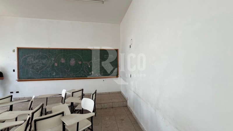 Foto 68 de 108: Terreno em leilão em Taubaté - SP — LOTE 001 UNITAU - Universidade Taubaté