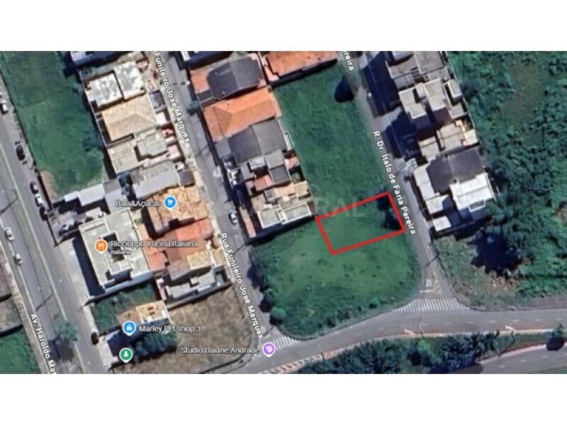 Foto 8 de 8: Terreno em leilão em Taubaté - SP, bairro Barranco — LOTE 007 Terreno com 300,00 m² no Residencial Portal da Mantiquera