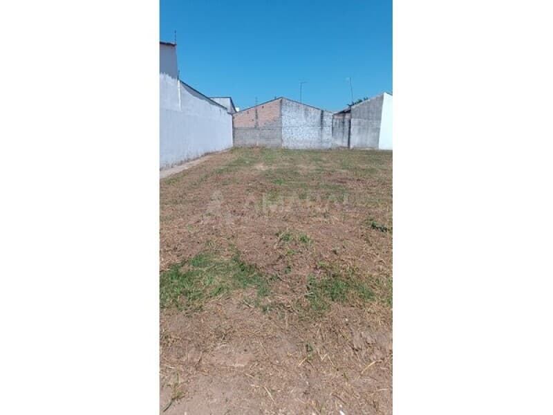 Foto 6 de 8: Terreno em leilão em Taubaté - SP, bairro Independência — LOTE 014 Terreno de 250,00m² na Esplanada Independência