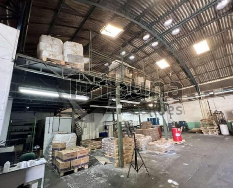 Foto 5 de 13: Comercial em leilão em Itupeva - SP, bairro São Roque da Chave — LOTE 001 Galpão industrial com 2.716m² em Itupeva