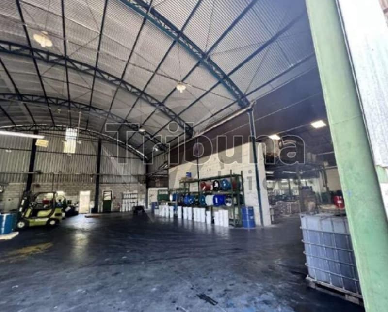 Foto 8 de 13: Comercial em leilão em Itupeva - SP, bairro São Roque da Chave — LOTE 001 Galpão industrial com 2.716m² em Itupeva