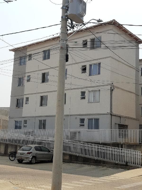 Apartamento em leilão em Contagem - MG — LOTE 142 RES ICAIVERA III