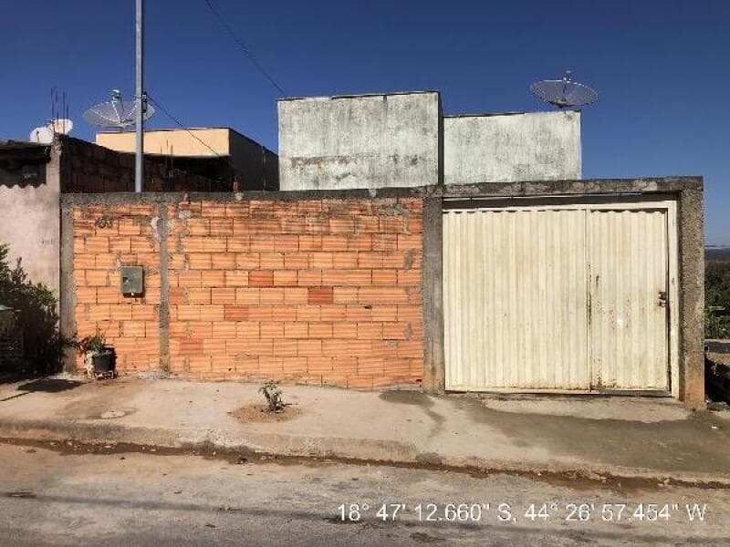 Casa em leilão em Curvelo - MG — LOTE 143 LOT RES CAMPESTRE