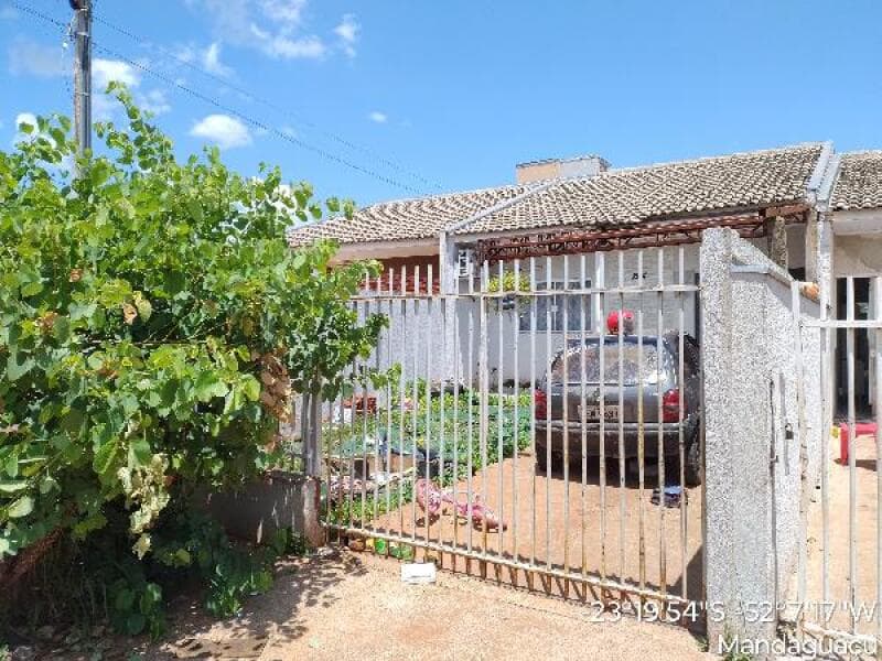 Casa em leilão em Mandaguaçu - PR — LOTE 285 CASA