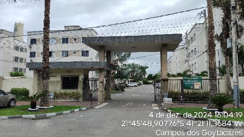 Apartamento em leilão em Campos Dos Goytacazes - RJ — LOTE 309 RES PQ AMBAR