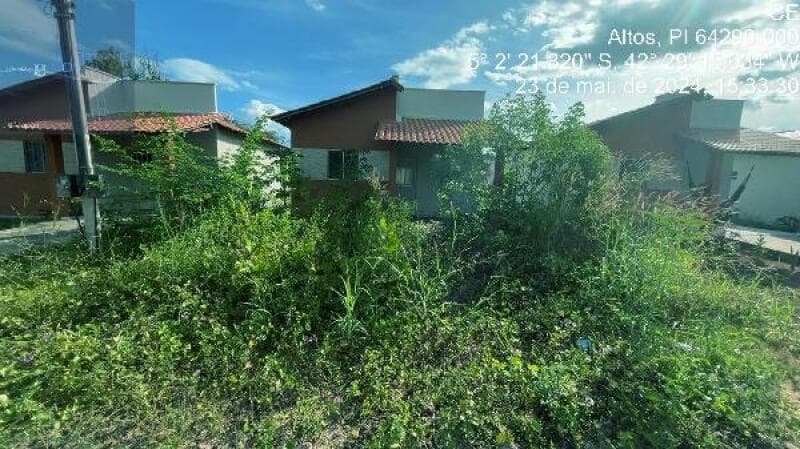Casa em leilão em Altos - PI — LOTE 216 RES JD MONTANA