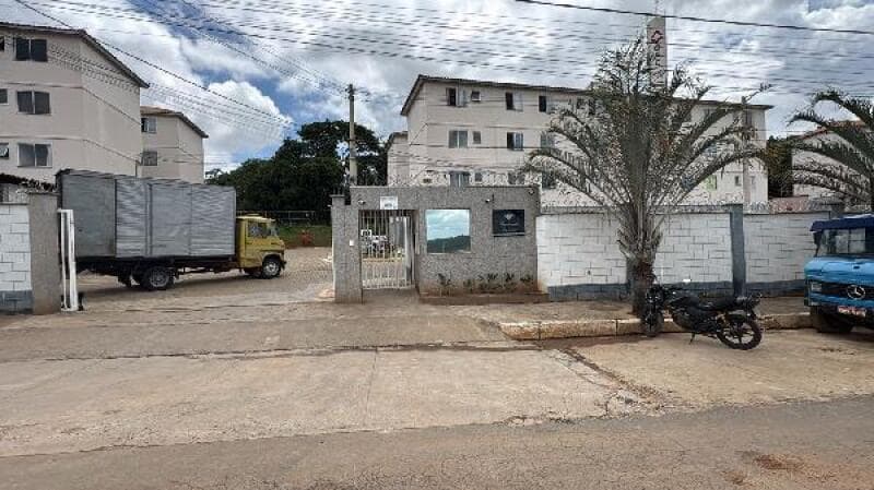 Apartamento em leilão em Esmeraldas - MG, bairro São Pedro — LOTE 147 CONDOMINIO RESIDENCIAL DIAMANTE