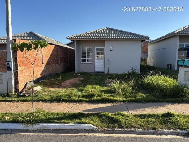 Casa em leilão em Salto De Pirapora - SP, bairro Pacaembu Bandeiras 2 — LOTE 534 CASA