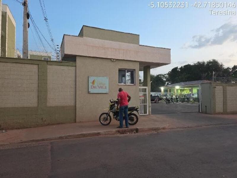 Apartamento em leilão em Teresina - PI — LOTE 201 APARTAMENTO