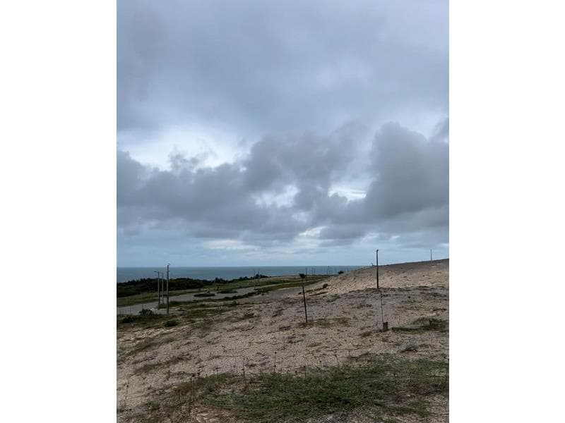Foto 4 de 8: Terreno em leilão em Aquiraz - CE — LOTE 001 IMÓVEL NO LOTEAMENTO AQUIRAZ RIVIERA COM 1.544,88M²
