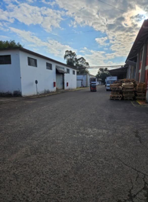 Foto 9 de 11: Comercial em leilão em Campo Bom - RS, bairro V — LOTE 001 PRÉDIO INDUSTRIAL