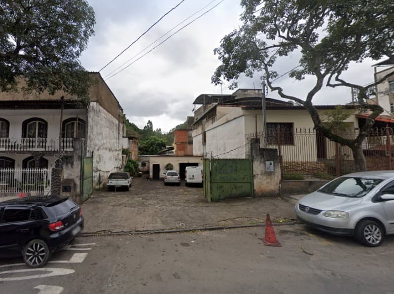 Terreno em leilão em Juiz De Fora - MG — LOTE 003 TERRENO NO BAIRRO VITORINO BRAGA EM JUIZ DE FORA/MG