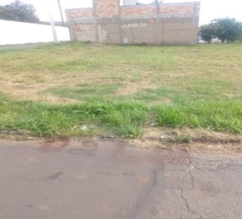 Foto 2 de 4: Terreno em leilão em Três Pontas - MG — LOTE 002 LOTE DE 220 M2 EM TRÊS PONTAS/MG