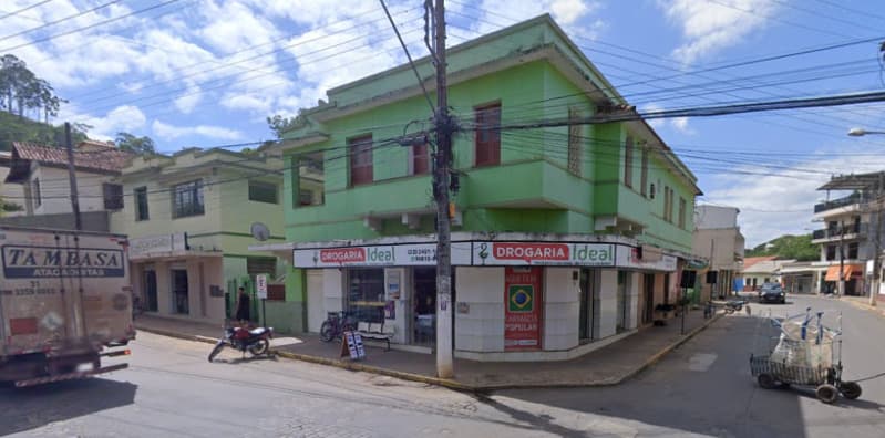 Foto 3 de 3: Comercial em leilão em Astolfo Dutra - MG — LOTE 001 IMÓVEL RESIDENCIAL E COMERCIAL NO CENTRO DE ASTOLFO DUTRA/MG
