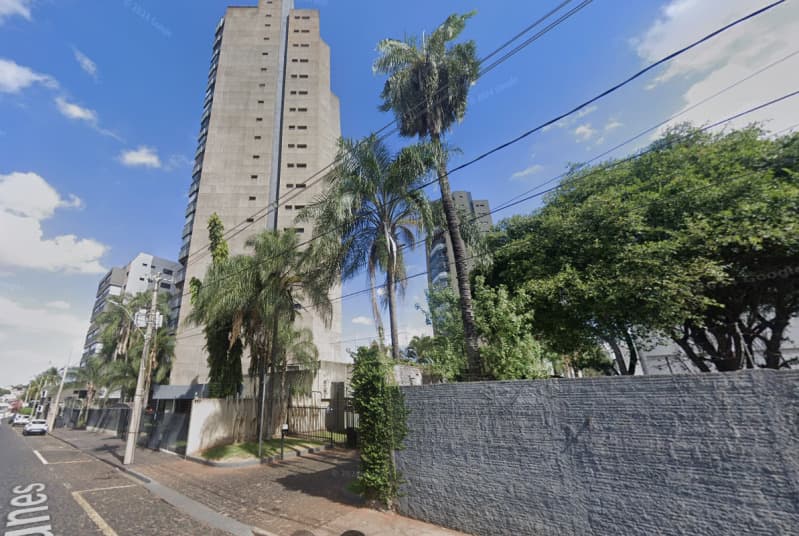 Foto 2 de 4: Apartamento em leilão em Uberaba - MG — LOTE 001 APARTAMENTO Nº 1300 EM UBERABA/MG