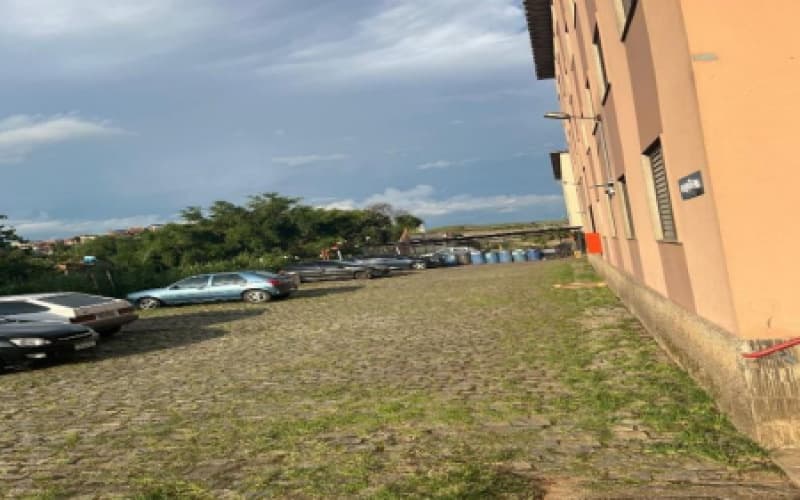 Foto 14 de 17: Apartamento em leilão em Juiz De Fora - MG — LOTE 003-9 APARTAMENTO Nº 404 EDIFÍCIO VIOLETA EM JUIZ DE FORA/MG