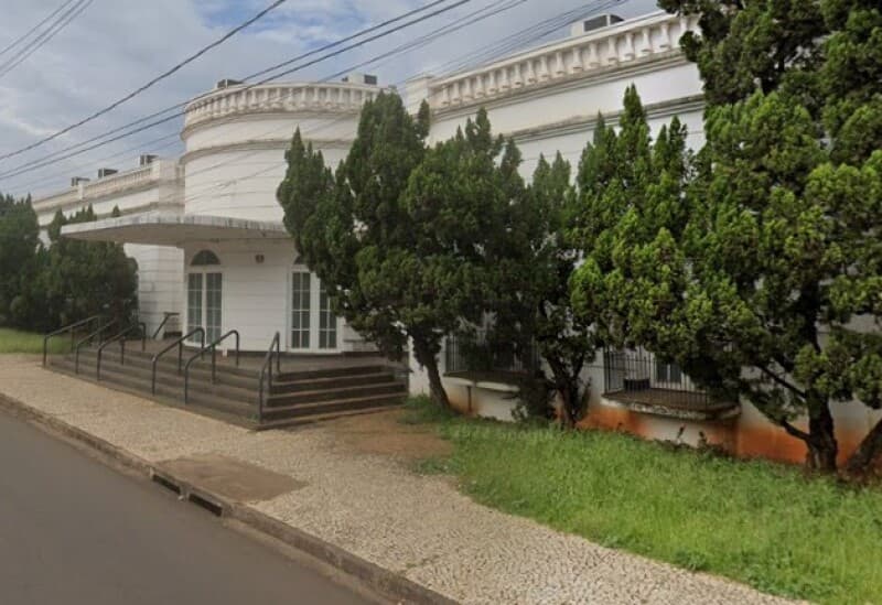 Foto 2 de 6: Comercial em leilão em Uberaba - MG — LOTE 001 UM IMÓVEL COMERCIAL EM UBERABA/MG