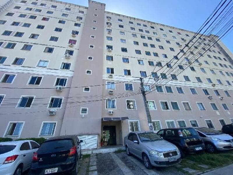 Apartamento em leilão em Lauro De Freitas - BA, bairro Recreio Ipitanga — LOTE 027 BA - LAURO DE FREITAS