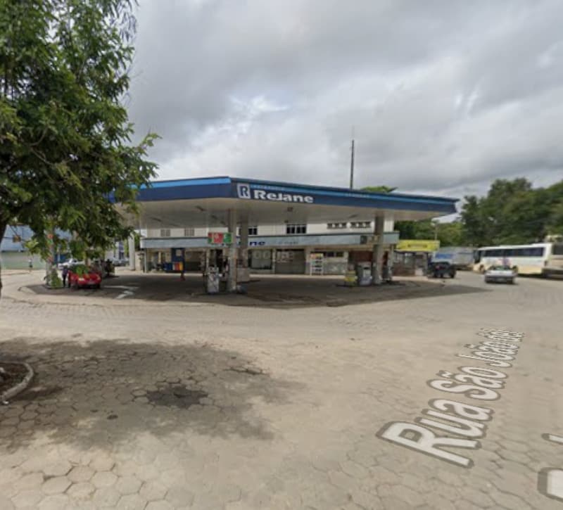 Foto 2 de 3: Comercial em leilão em Nanuque - MG, bairro Centro — LOTE 001 POSTO DE GASOLINA EM NANUQUE/MG
