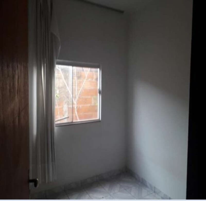 Foto 8 de 15: Casa em leilão em Uberlândia - MG, bairro Pacaembu — LOTE 001 IMÓVEL RESIDENCIAL NO BAIRRO PACAEMBU EM UBERLÂNDIA/MG