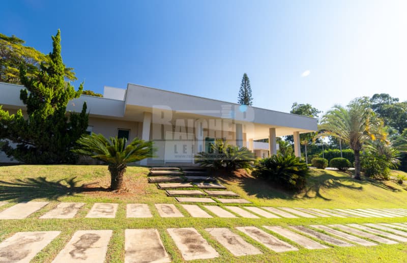 Foto 4 de 31: Casa em leilão em Indaiatuba - SP — LOTE 001 Casa de alto padrão, situado na Alameda das Cajaranas, Condomínio COLINAS DO MOSTEIRO DE IT