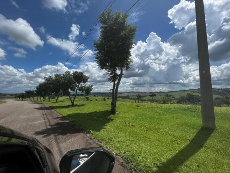Foto 2 de 8: Terreno em leilão em Itatiba - SP, bairro Moenda — LOTE 006 UM TERRENO situado na RUA EMERENCIANA REIS JUNQUEIRA, constituído pelo LOTE nº.04 da QUADRA