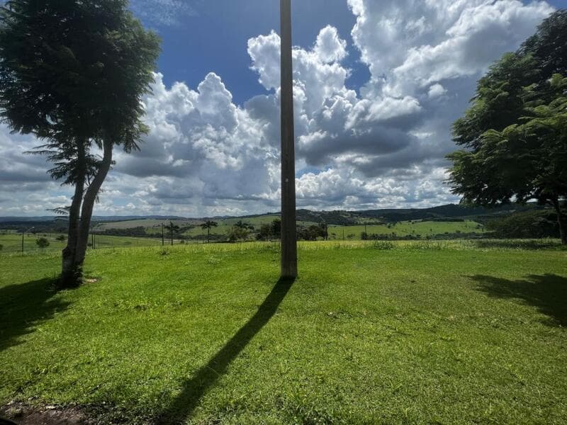 Foto 5 de 8: Terreno em leilão em Itatiba - SP, bairro Moenda — LOTE 006 UM TERRENO situado na RUA EMERENCIANA REIS JUNQUEIRA, constituído pelo LOTE nº.04 da QUADRA