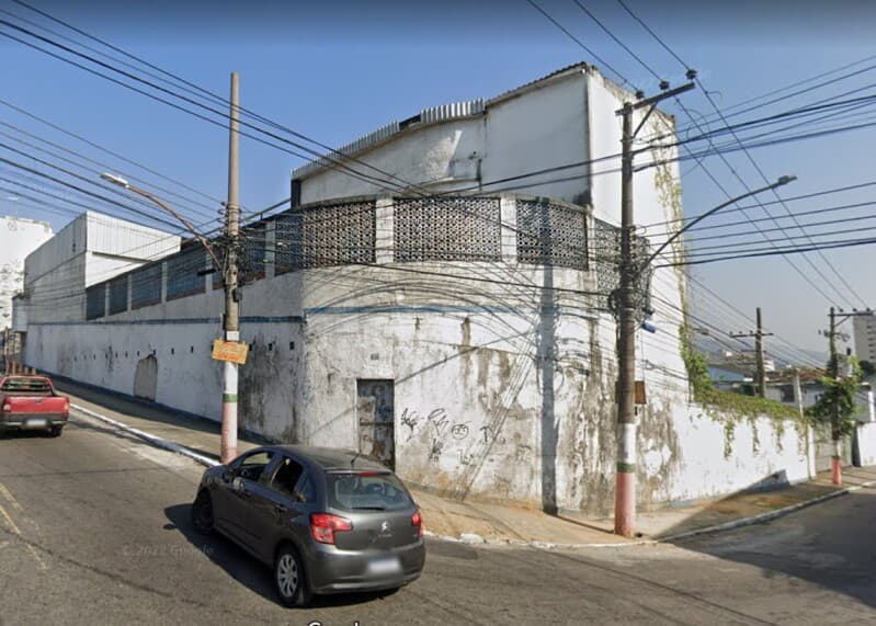 Foto 2 de 5: Comercial em leilão em Nilópolis - RJ — LOTE 001 GALPÃO EM NILÓPOLIS