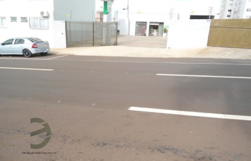 Foto 13 de 20: Terreno em leilão em Cascavel - PR — LOTE 001 Imóvel