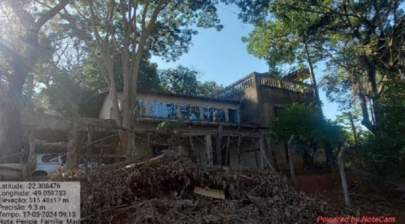 Foto 4 de 37: Area Rural em leilão em Bauru - SP — LOTE 001 Gleba de Terras - Chácara Madureira, área de 103.989m², edificações como residências, salão