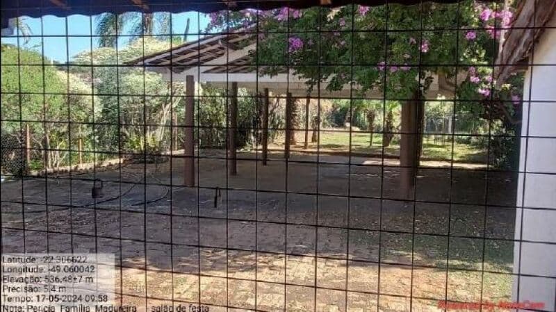 Foto 30 de 37: Area Rural em leilão em Bauru - SP — LOTE 001 Gleba de Terras - Chácara Madureira, área de 103.989m², edificações como residências, salão
