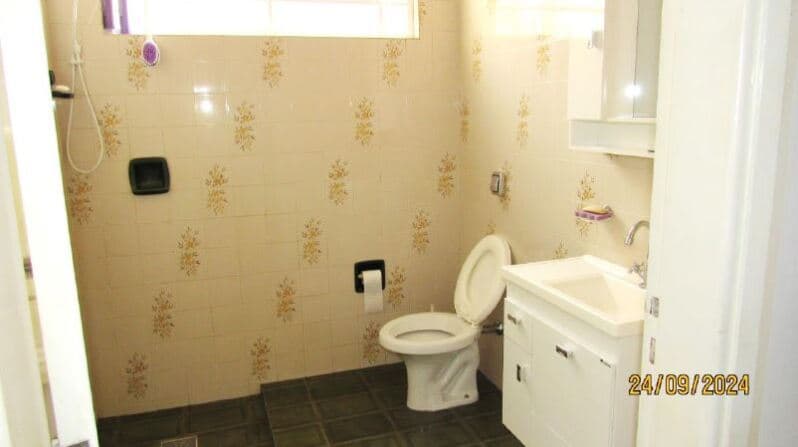 Foto 7 de 10: Terreno em leilão em Bauru - SP — LOTE 001 Terreno com A.T. 168m², A.C. 104m², casa unifamiliar e comercial, Pq. Santa Edwiges, Bauru/