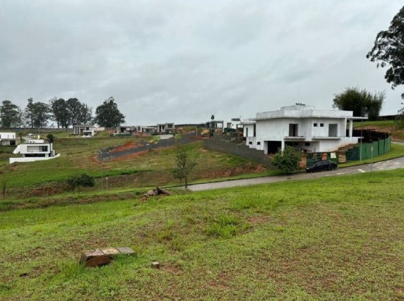 Foto 6 de 9: Terreno em leilão em Itatiba - SP, bairro Tapera Grande — LOTE 001 Imóvel no RESIDENCIAL VALE DAS ÁGUAS com área de 587m², bairro Tapera Grande, Itatiba/SP