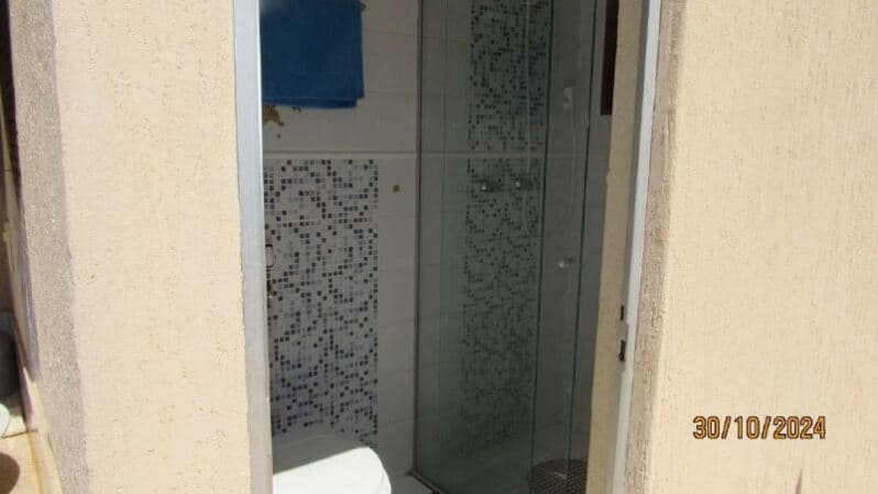 Foto 5 de 15: Casa em leilão em Bauru - SP, bairro Vila Pacífico — LOTE 001 Imóvel Residencial com A.C. 182m², A.T. 304m², piscina, Vila Pacífico, Bauru/SP