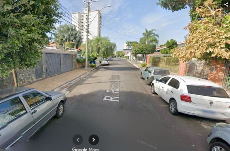 Foto 2 de 3: Casa em leilão em Bauru - SP, bairro Higienópolis — LOTE 001 Imóvel residencial com A.T. 489m², 3 dorms (1 suíte), 2 vagas, churrasqueira, piscina, Higi