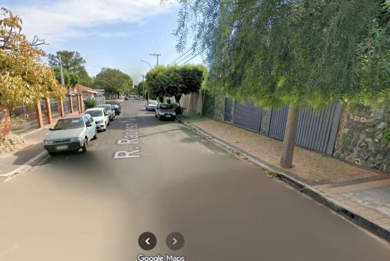Foto 3 de 3: Casa em leilão em Bauru - SP, bairro Higienópolis — LOTE 001 Imóvel residencial com A.T. 489m², 3 dorms (1 suíte), 2 vagas, churrasqueira, piscina, Higi