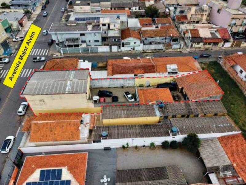 Foto 2 de 6: Casa em leilão em Atibaia - SP, bairro Alvinópolis — LOTE 001 Terreno com diversas benfeitorias, área de 500m², Alvinópolis, Atibaia/SP