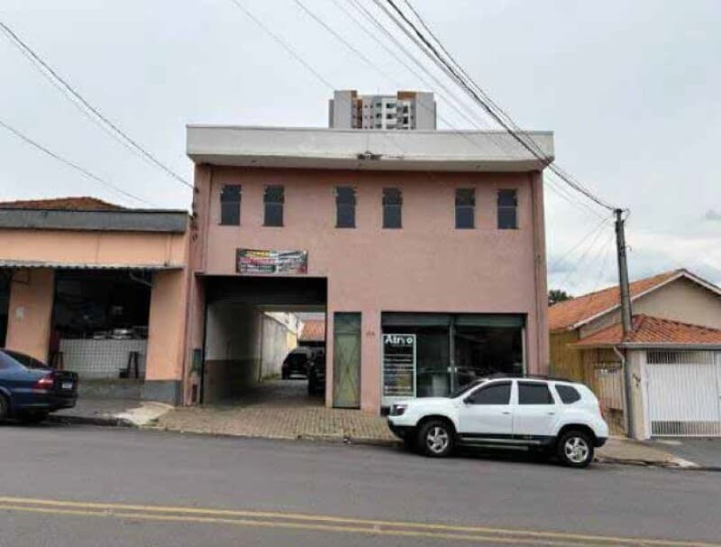 Foto 5 de 6: Casa em leilão em Atibaia - SP, bairro Alvinópolis — LOTE 001 Terreno com diversas benfeitorias, área de 500m², Alvinópolis, Atibaia/SP