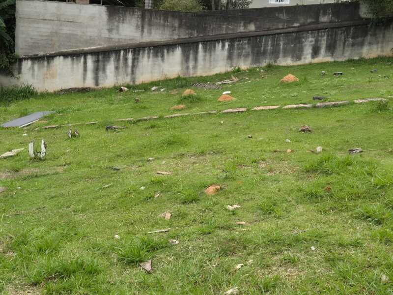 Foto 3 de 3: Terreno em leilão em Mogi Das Cruzes - SP, bairro Itapeti — LOTE 002 Terreno LOTE B, lotes 21, 22 e 23, quadra nº 100, área de 300m², bairro Itapeti, Mogi das C