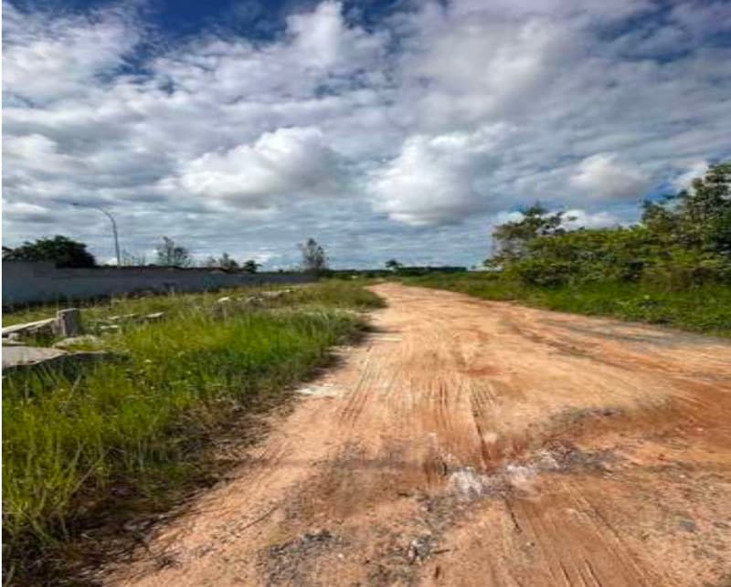 Foto 5 de 8: Terreno em leilão em Camaçari - BA, bairro Jardim Limoeiro — LOTE 001 TERRENO COMERCIAL - CAMAÇARÍ - BA