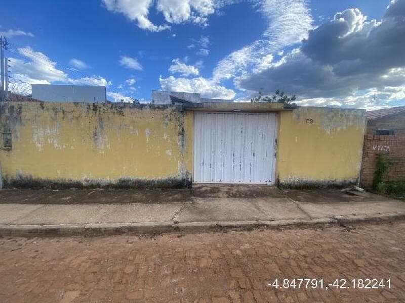 Casa em leilão em Campo Maior - PI — LOTE 254 CASA EM CAMPO MAIOR/PI - DESCONTO DE 10,11% DO VALOR DE AVALIAÇÃO NO 2º LEILÃO