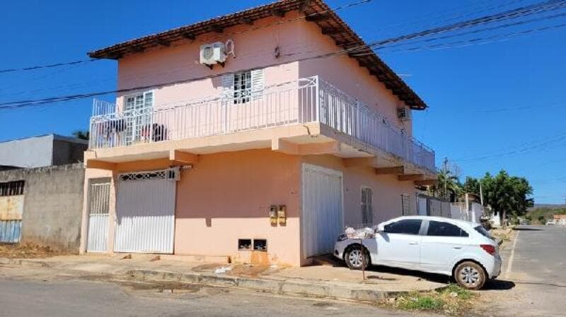 Apartamento em leilão em Barreiras - BA — LOTE 025 APARTAMENTO EM BARREIRAS/BA
