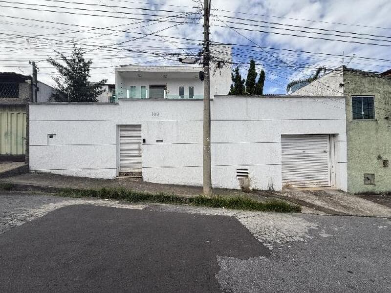 Casa em leilão em Contagem - MG — LOTE 178 CASA EM CONTAGEM/MG - DESCONTO DE 40% DO VALOR DE AVALIAÇÃO NO 2º LEILÃO