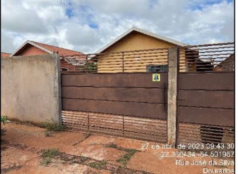 Casa em leilão em Fátima Do Sul - MS — LOTE 202 CASA EM FATIMA DO SUL/MS - DESCONTO DE 40% DO VALOR DE AVALIAÇÃO NO 2º LEILÃO
