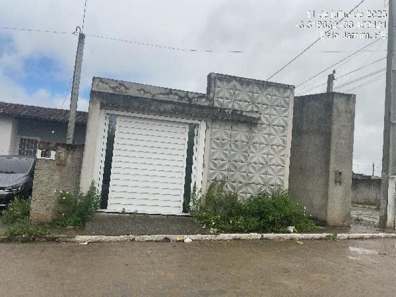 Casa em leilão em Belo Jardim - PE — LOTE 243 CASA EM BELO JARDIM/PE - DESCONTO DE 13,76% DO VALOR DE AVALIAÇÃO NO 2º LEILÃO