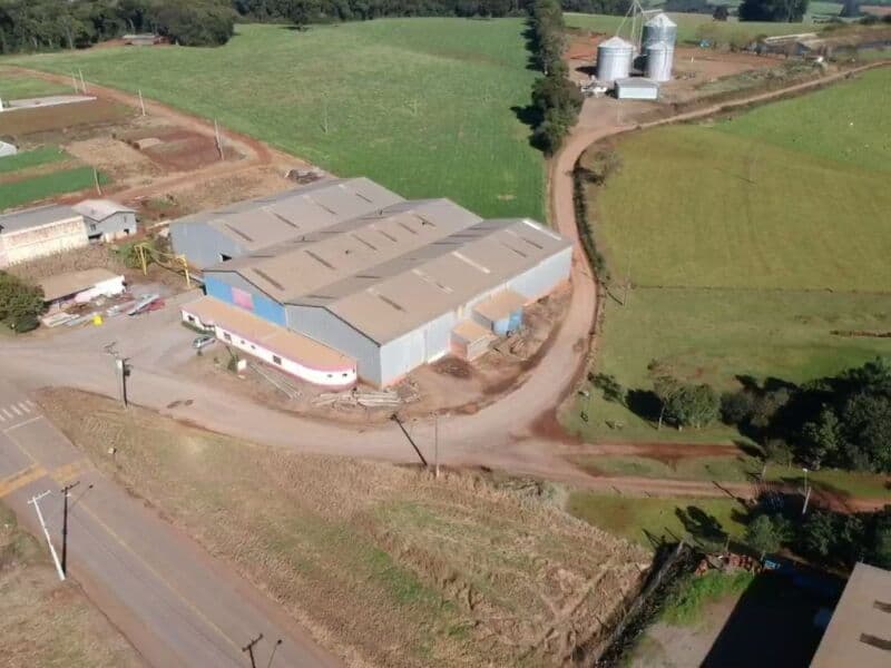 Foto 12 de 19: Comercial em leilão em Gentil - RS — LOTE 001 LOTE URBANO DA QUADRA Nº 72, com a área de 2.941,60m² em MARAU/RS + Benfeitorias