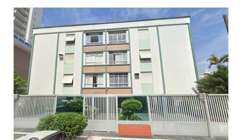 Apartamento em leilão em Guarujá - SP — LOTE 062 PARTE IDEAL APARTAMENTO 57m² - GUARUJÁ
